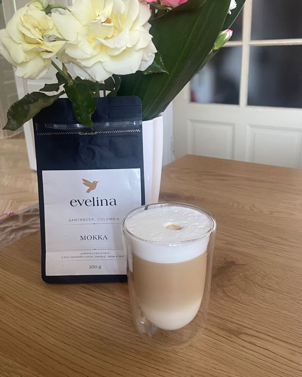 Customer photo of evelina Mokka